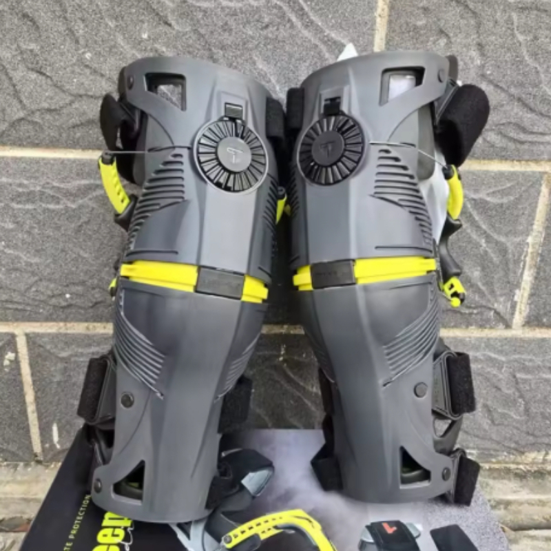 แผ่นรองเข่าแบบกลไกสำหรับรถจักร - Motorcycle Gear Brand บทวิจารณ์และราคา